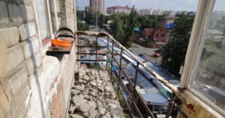 Демонтаж балкона Шелехов, цена от 3010 руб.