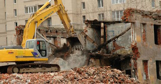 Демонтаж фасада в Шелехове: цены за м2 от 370 рублей | Сварной-Шлх